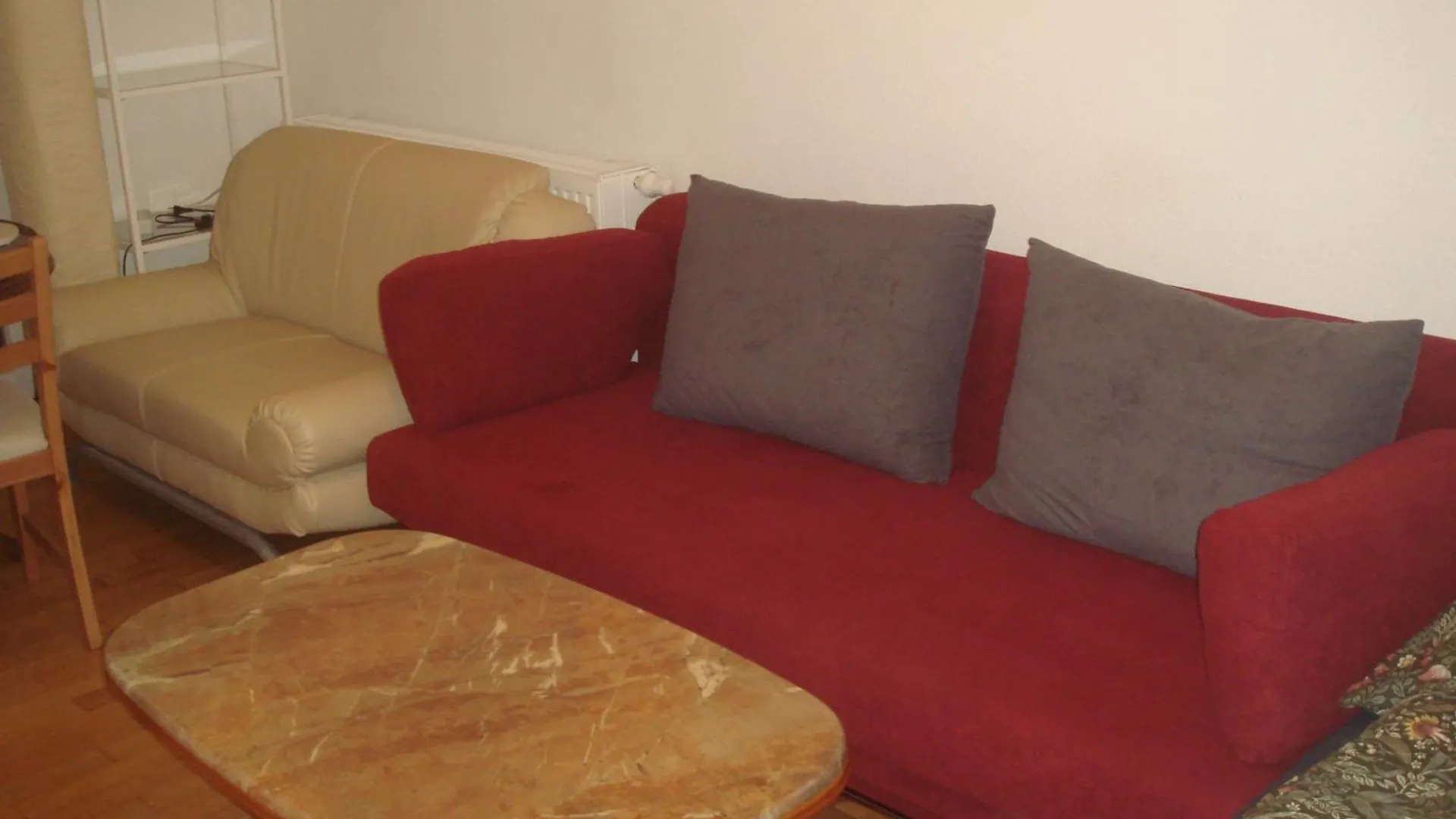 Private Room Apart. Near Elbe 드레스덴 아파트